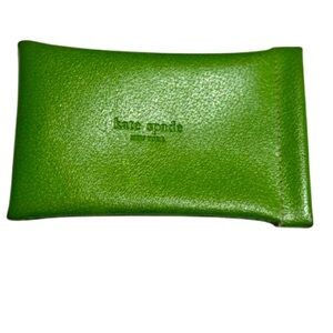 Kate Spade Vibrant Green Leather Sunglasses Case – Stylish & Protective